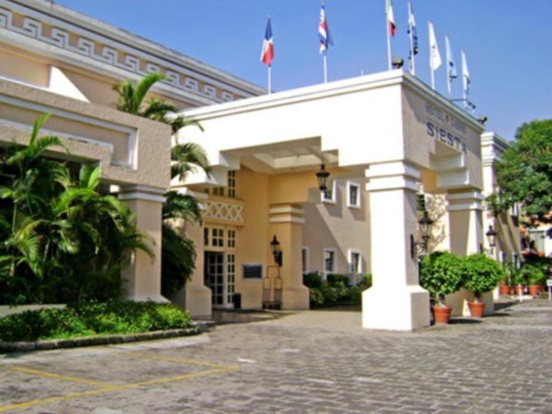 Siesta Hotel And Casino Антигуо-Кускатлан Экстерьер фото